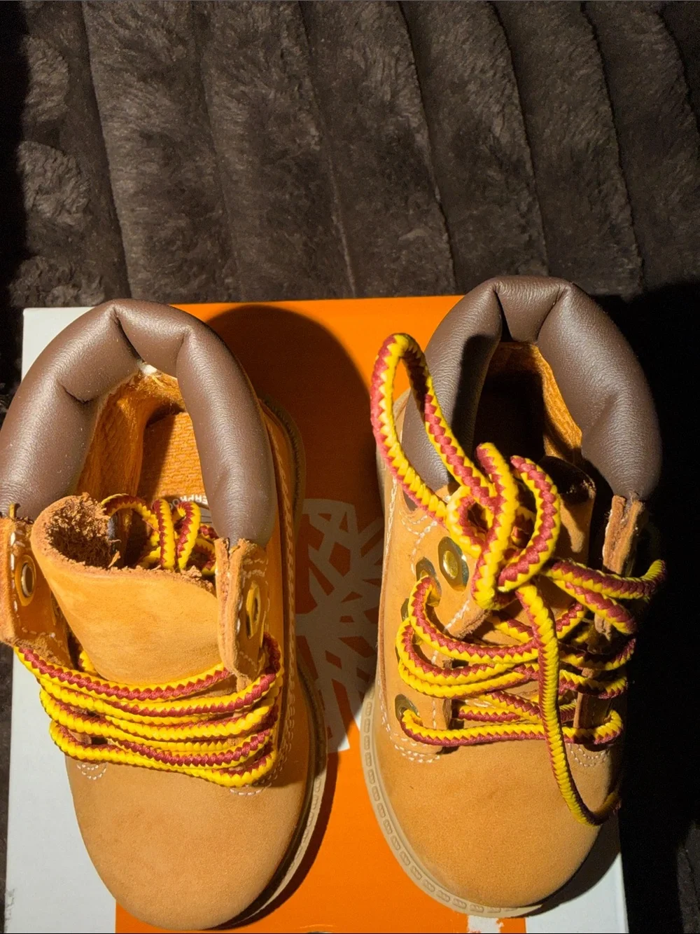 Timberland ships fast